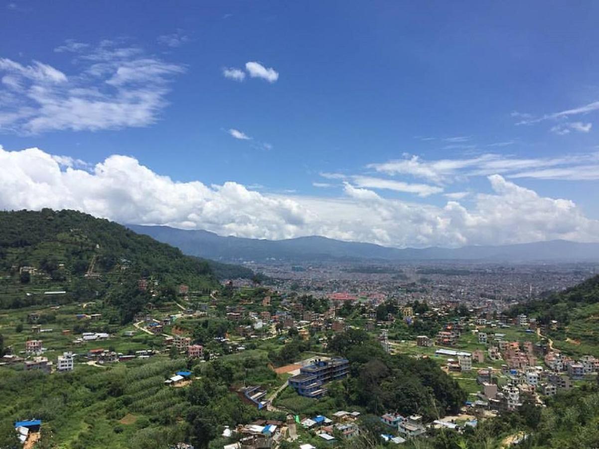Everest Home Stay Apartment Lalitpur Экстерьер фото