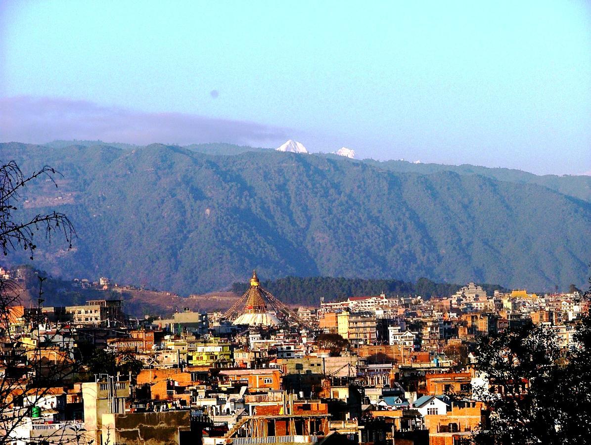 Everest Home Stay Apartment Lalitpur Экстерьер фото